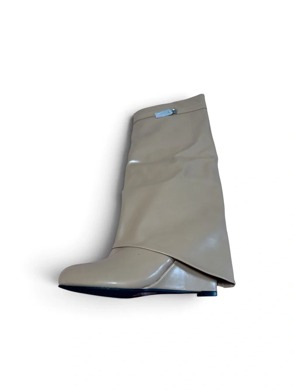 Women's Knee-High Leather Boots in Taupe